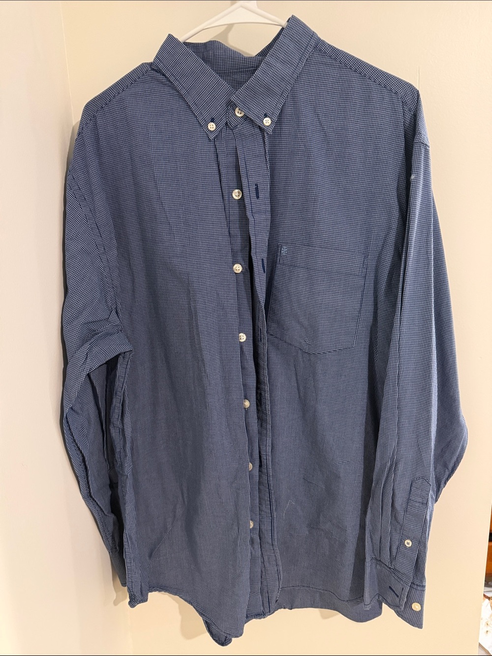 Izod Men's Blue Button-Down Shirt with Chest Pocket